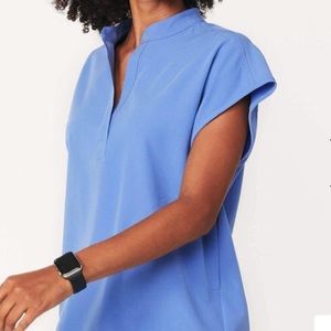 NWT Figs Rafaela Mandarin Top